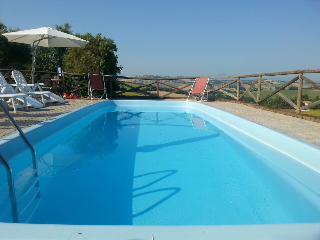 Agriturismo La Quiete Guest House Polverigi Bagian luar foto